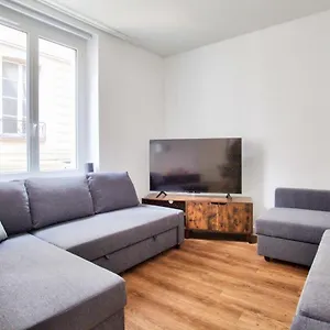 1 Bedroom Quartier Latin Royer Collard Parigi
